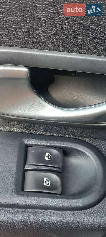 Хэтчбек Renault Clio 2010 в Белой Церкви