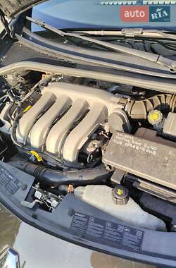 Универсал Renault Clio 2009 в 