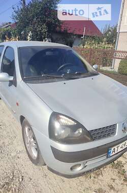 Хетчбек Renault Clio 2001 в 