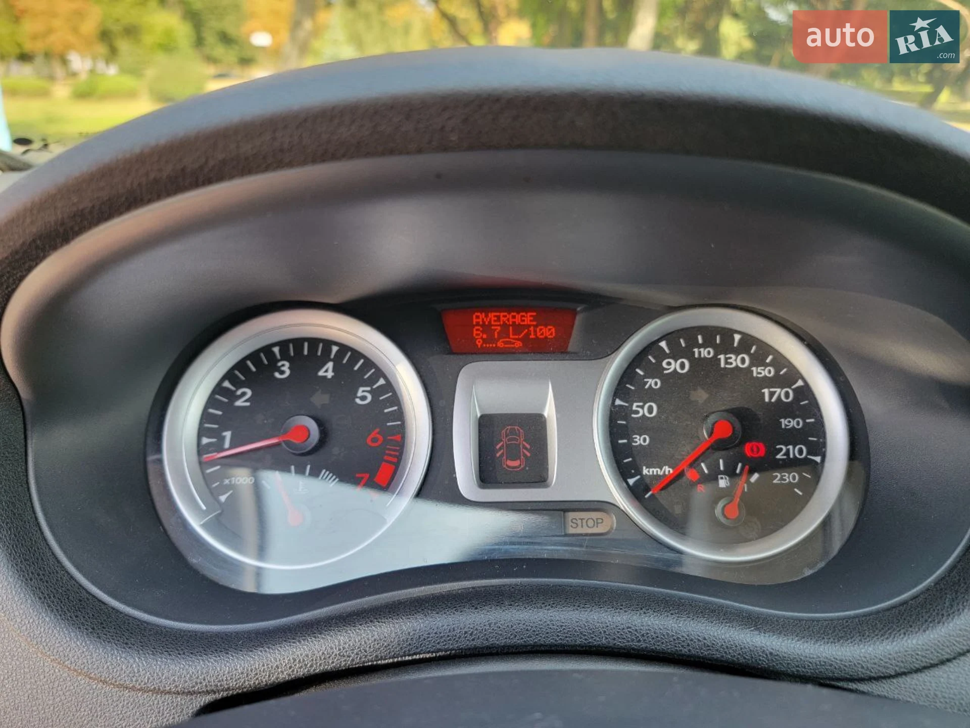 2011 Renault Clio - мініатюра 11