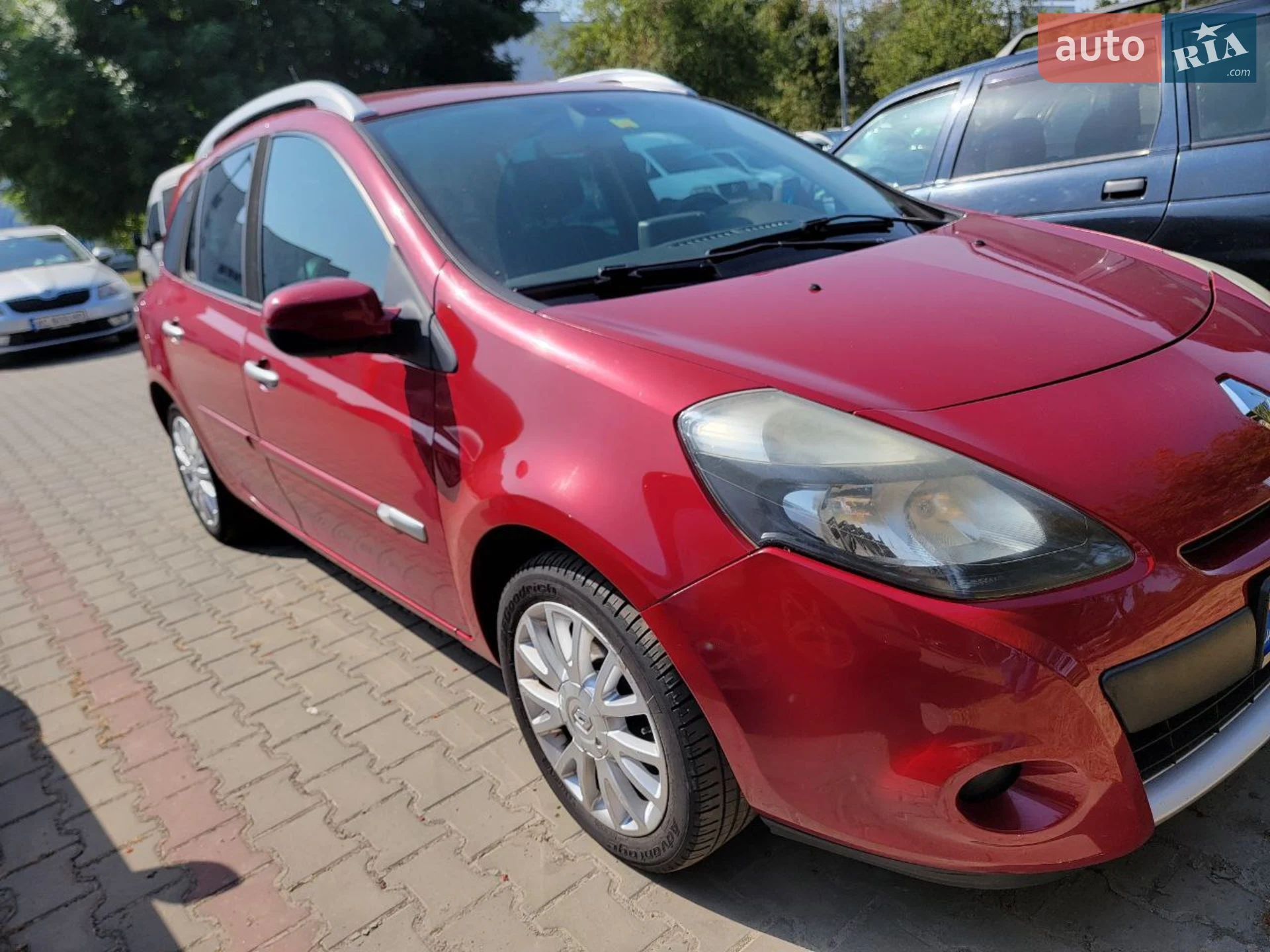 2011 Renault Clio - фото 1