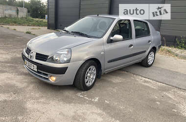 Седан Renault Clio 2006 в Прилуках