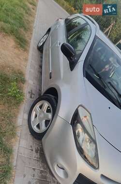 Универсал Renault Clio 2011 в 