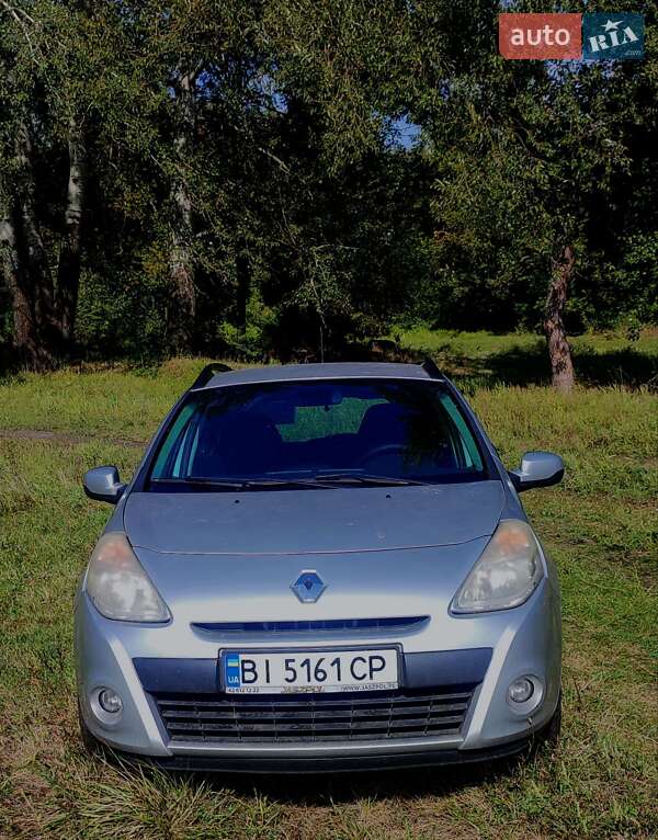 Универсал Renault Clio 2011 в Горишних Плавнях
