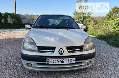 Хэтчбек Renault Clio 2002 в Львове