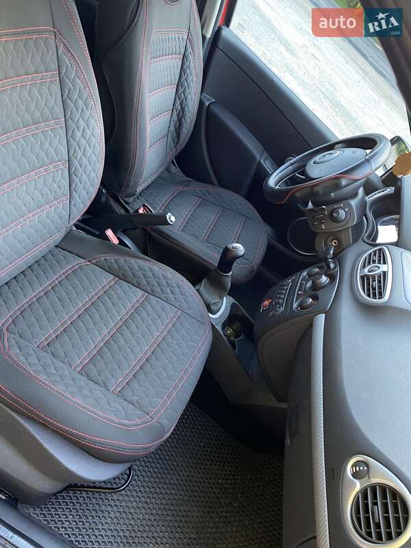 Універсал Renault Clio 2008 в Одесі
