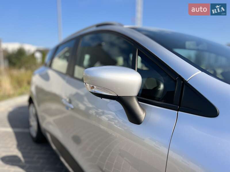 Универсал Renault Clio 2015 в Одессе