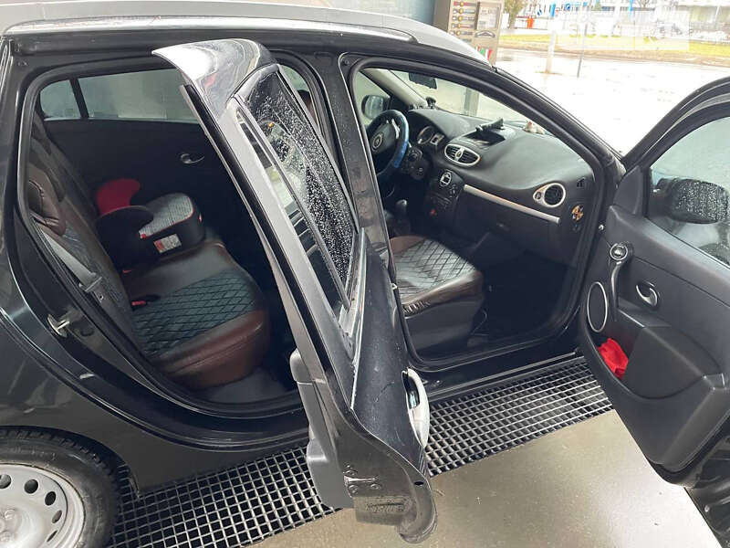 Универсал Renault Clio 2010 в Львове