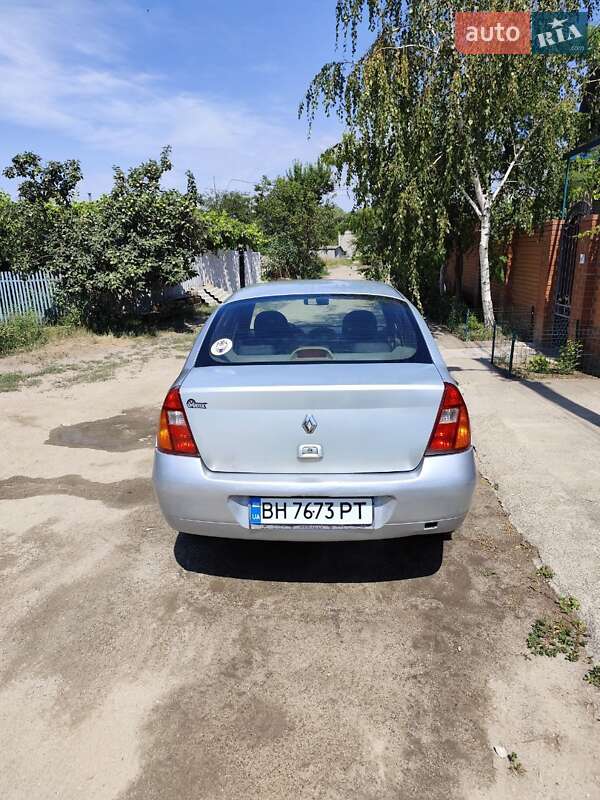 Хэтчбек Renault Clio 2004 в Одессе