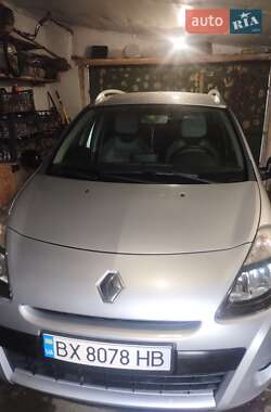 Универсал Renault Clio 2011 в 