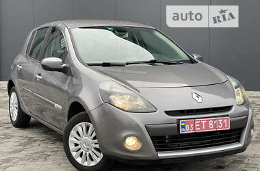 Хэтчбек Renault Clio 2009 в Луцке