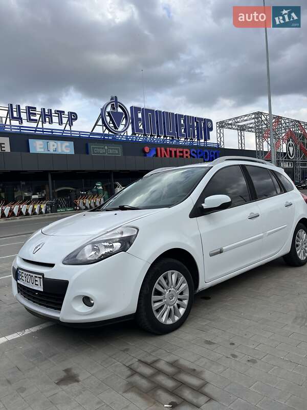 Универсал Renault Clio 2009 в Первомайске