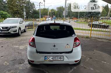 Хэтчбек Renault Clio 2013 в 