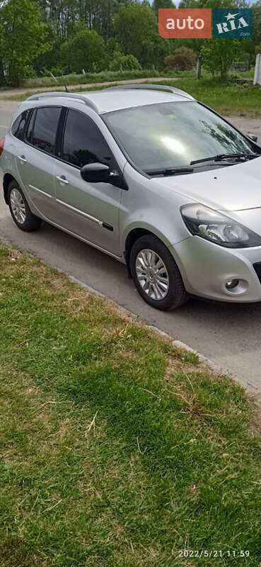Универсал Renault Clio 2011 в 
