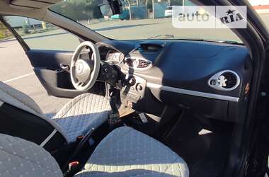 Хэтчбек Renault Clio 2010 в Тернополе