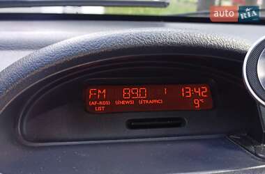Седан Renault Clio 2005 в 