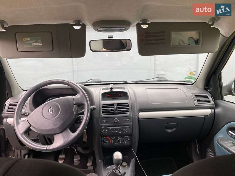 Хэтчбек Renault Clio 2007 в Чернигове