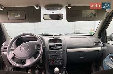 Хэтчбек Renault Clio 2007 в 