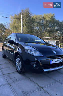 Хэтчбек Renault Clio 2012 в Смеле