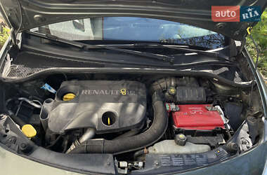 Универсал Renault Clio 2009 в 