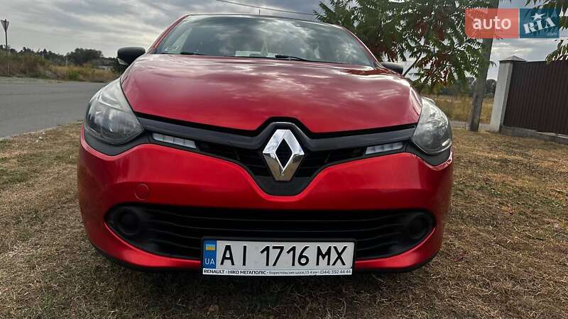 Хэтчбек Renault Clio 2015 в Киеве