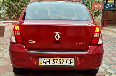 Седан Renault Clio 2007 в Днепре