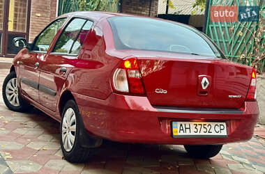 Седан Renault Clio 2007 в Днепре