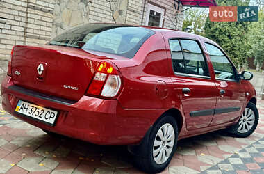 Седан Renault Clio 2007 в Днепре