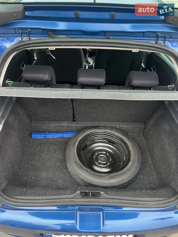 Хэтчбек Renault Clio 2008 в Хмельницком фото 7 Хэтчбек Renault Clio 2008 в Хмельницком