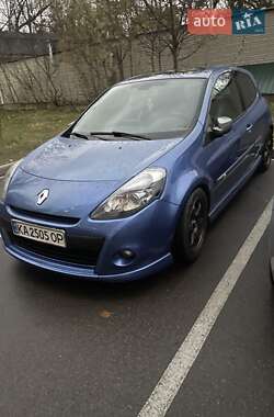 Хэтчбек Renault Clio 2009 в Киеве