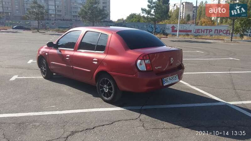Седан Renault Clio 2007 в Николаеве
