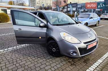 Хэтчбек Renault Clio 2011 в Львове