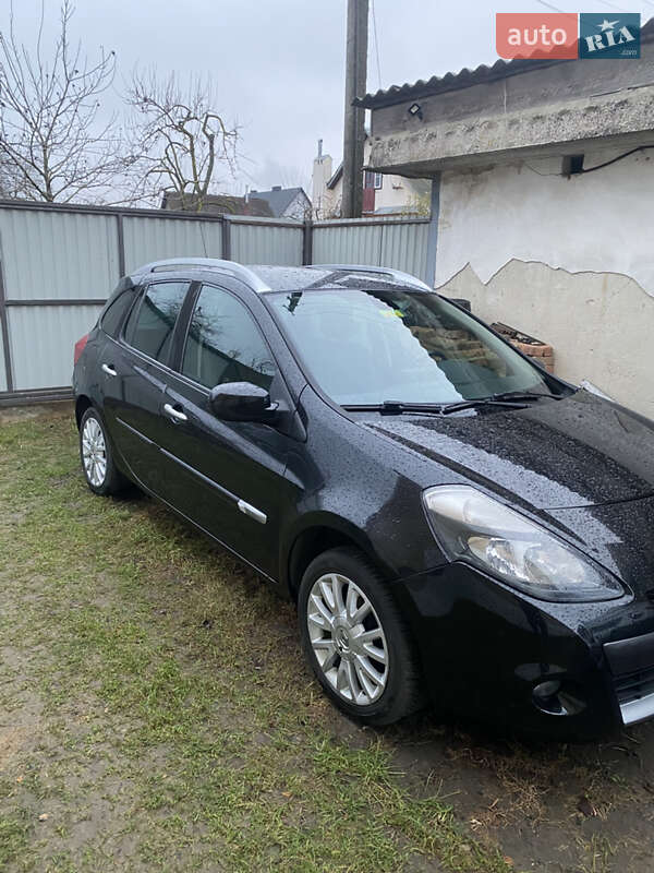 Универсал Renault Clio 2010 в Ровно фото 2 Универсал Renault Clio 2010 в Ровно