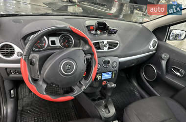 Хетчбек Renault Clio 2005 в Луцьку