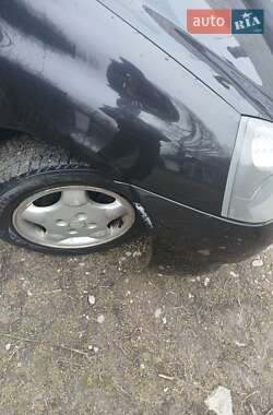Седан Renault Clio 2007 в 