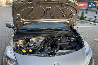 Универсал Renault Clio 2009 в 