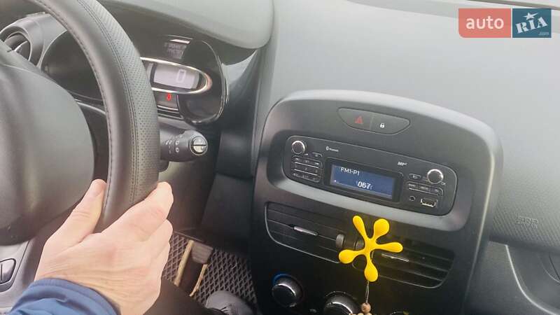 Универсал Renault Clio 2014 в Дрогобыче