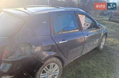 Универсал Renault Clio 2009 в Залещиках