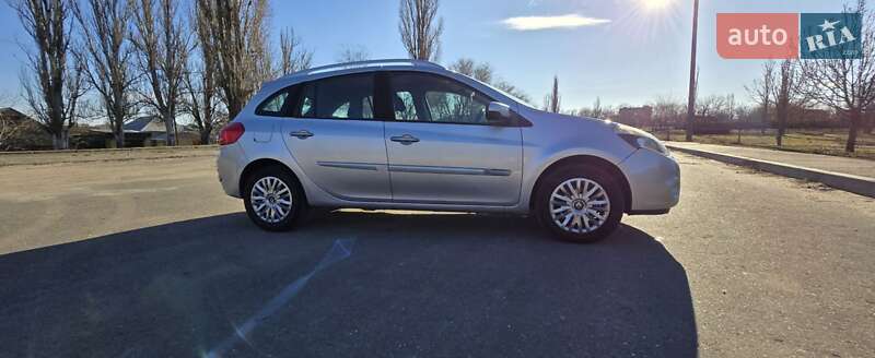 Универсал Renault Clio 2009 в Николаеве фото 3 Универсал Renault Clio 2009 в Николаеве