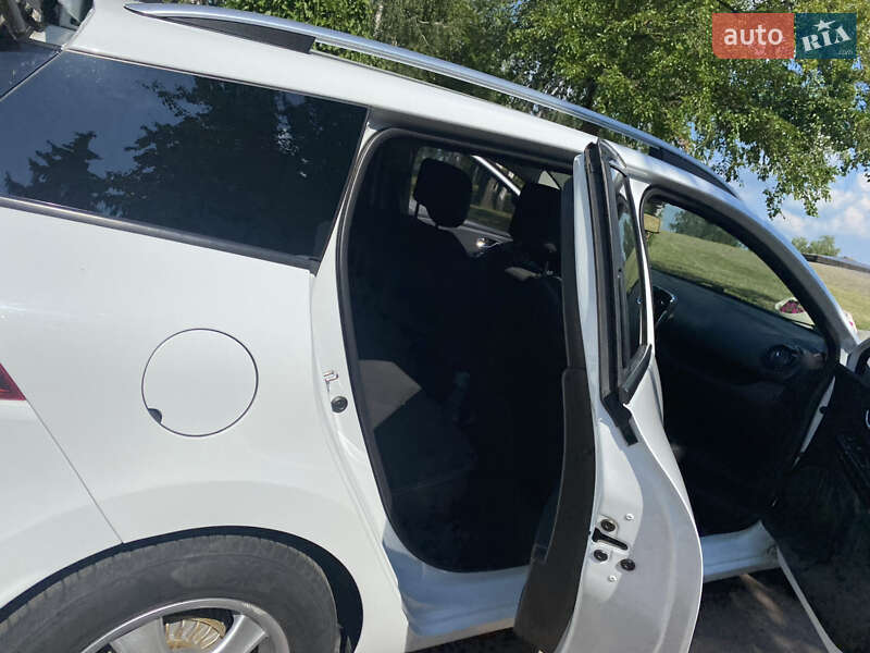 Универсал Renault Clio 2013 в Житомире фото 16 Универсал Renault Clio 2013 в Житомире