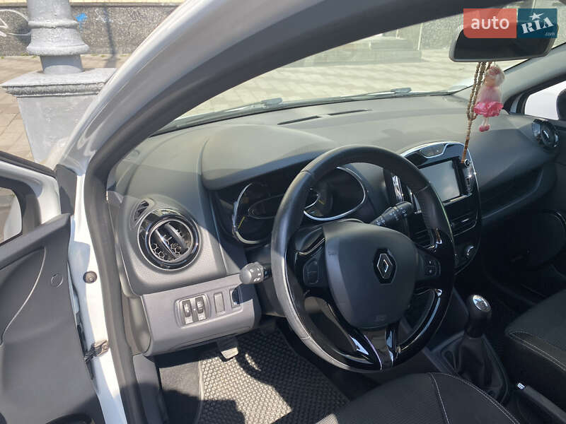 Универсал Renault Clio 2013 в Житомире фото 19 Универсал Renault Clio 2013 в Житомире