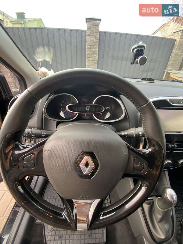 Универсал Renault Clio 2015 в Кропивницком
