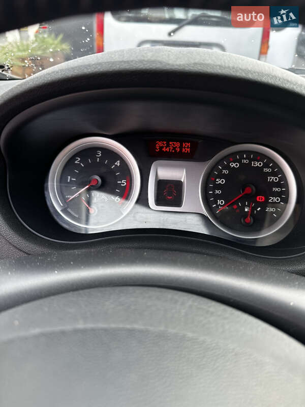 Универсал Renault Clio 2008 в Киеве