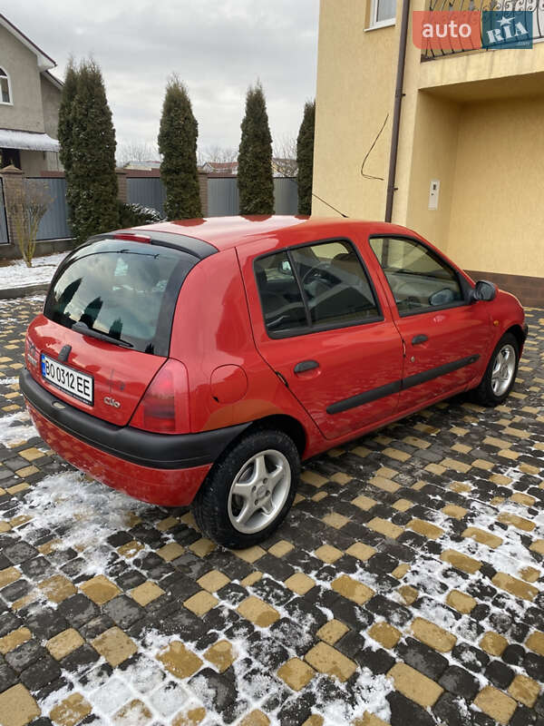 Хэтчбек Renault Clio 1998 в Залещиках фото 4 Хэтчбек Renault Clio 1998 в Залещиках