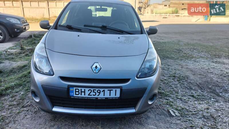 Renault Clio 2011