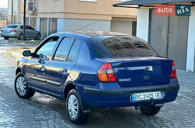 Хетчбек Renault Clio 2002 в Жовкві