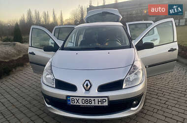 Хэтчбек Renault Clio 2007 в Каменец-Подольском