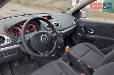 Универсал Renault Clio 2009 в 