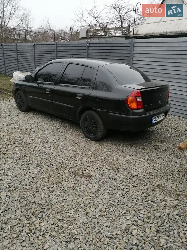 Renault Clio 2004
