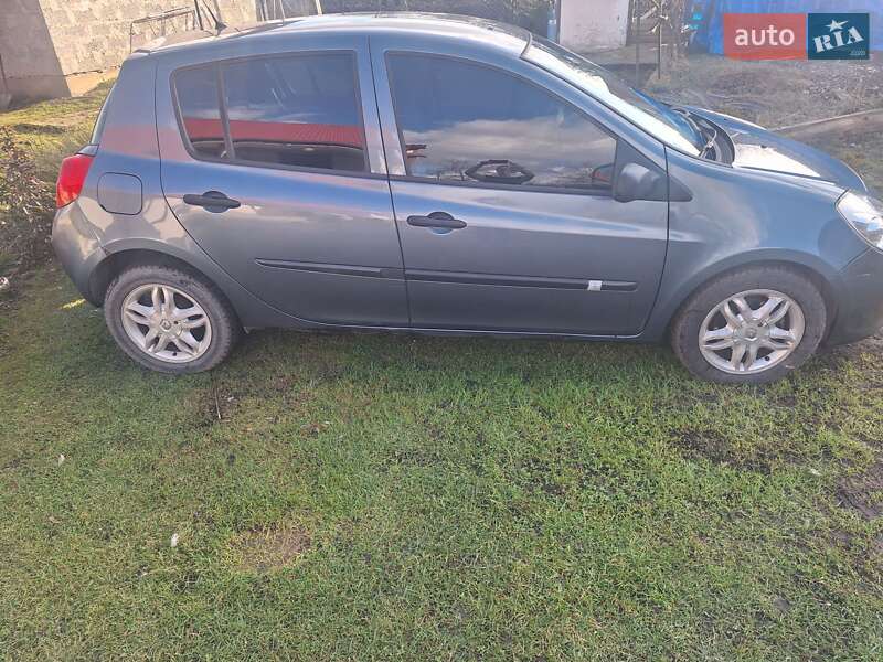 Renault Clio 2006